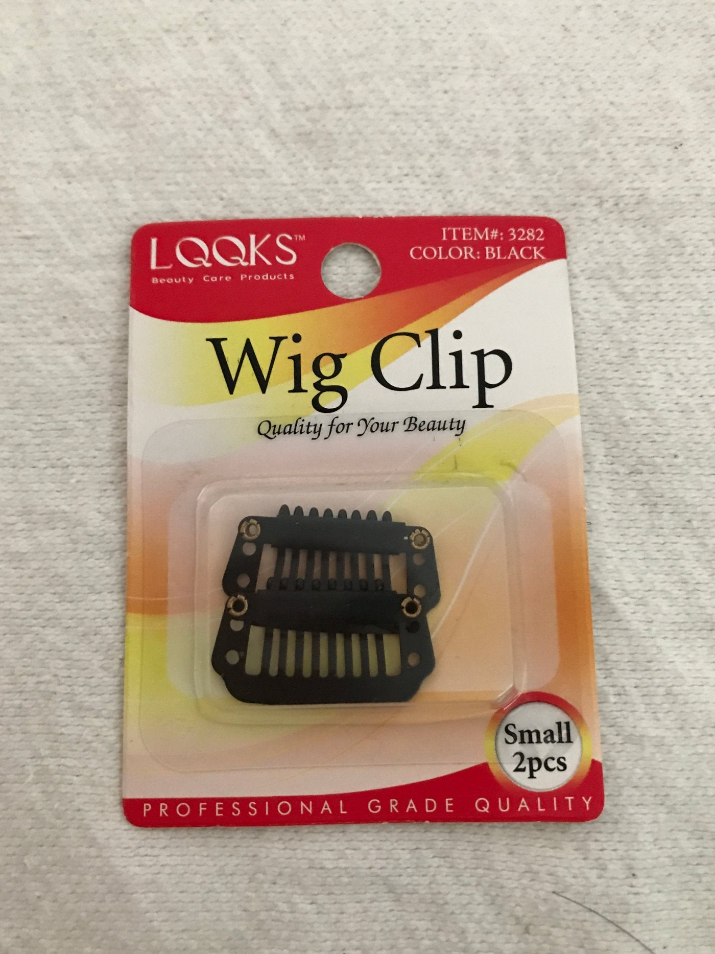 Combs & brushes